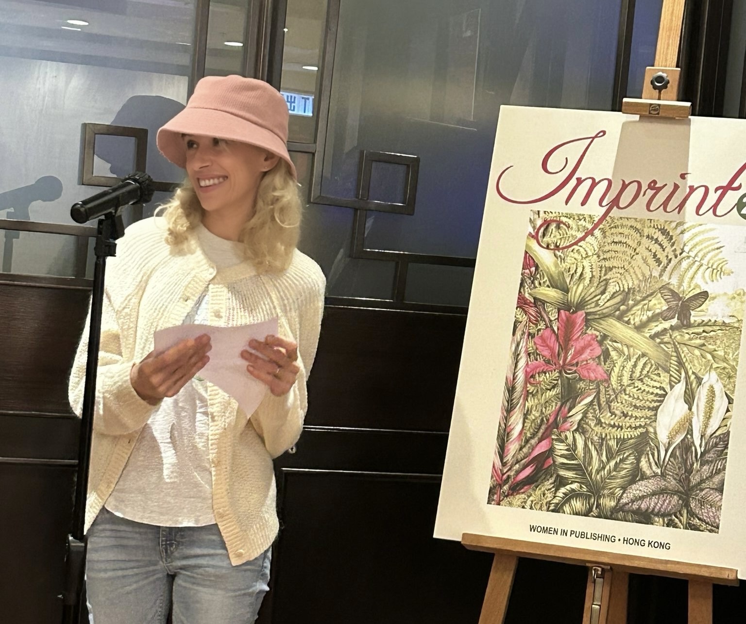 Sadie Kaye – Hong Kong Writers Circle